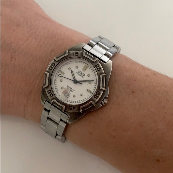 Guess Waterproof watch - Picture 6 of 7